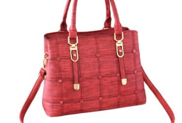 The Luxury Fashion Checkered Pattern Women Bag Style and Functionality